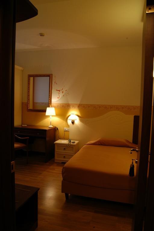 Albergo Ristorante Flora Vittorio Vêneto Quarto foto